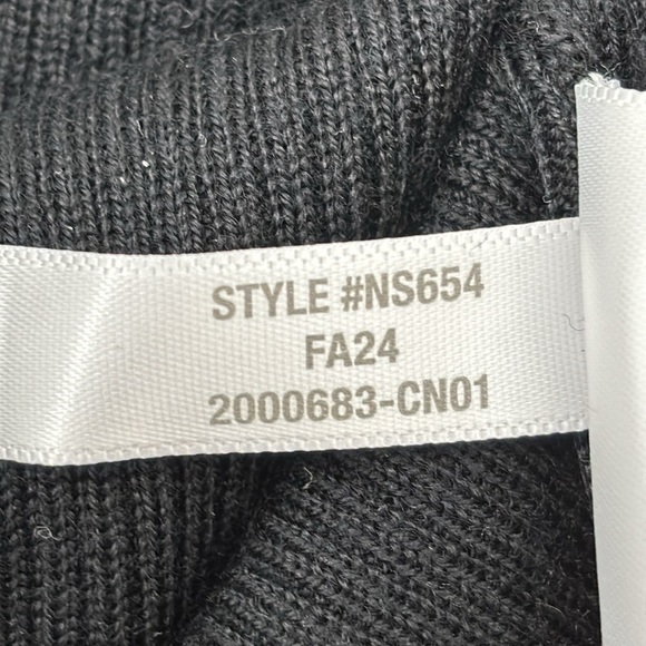 Madewell Merino Wool-Silk Blend Scoopneck Sweater in Black size M NWT NS654 - Picture 12 of 14